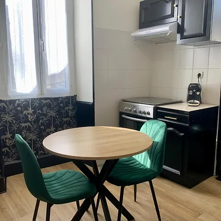 Pyrene Holidays - Heracles - Locations Cure Thermale Et Voyage A De Bigorre בנרס-דה-ביגור