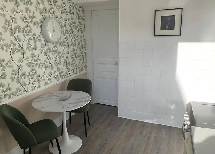 Pyrene Holidays - Heracles - Locations Cure Thermale Et Voyage A De Bigorre *